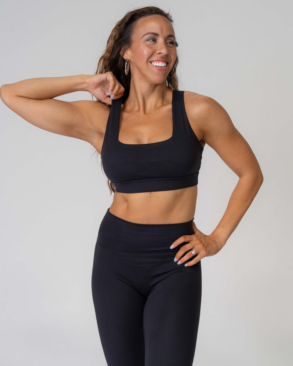 DAYDREAM Square Neck Sports Bra