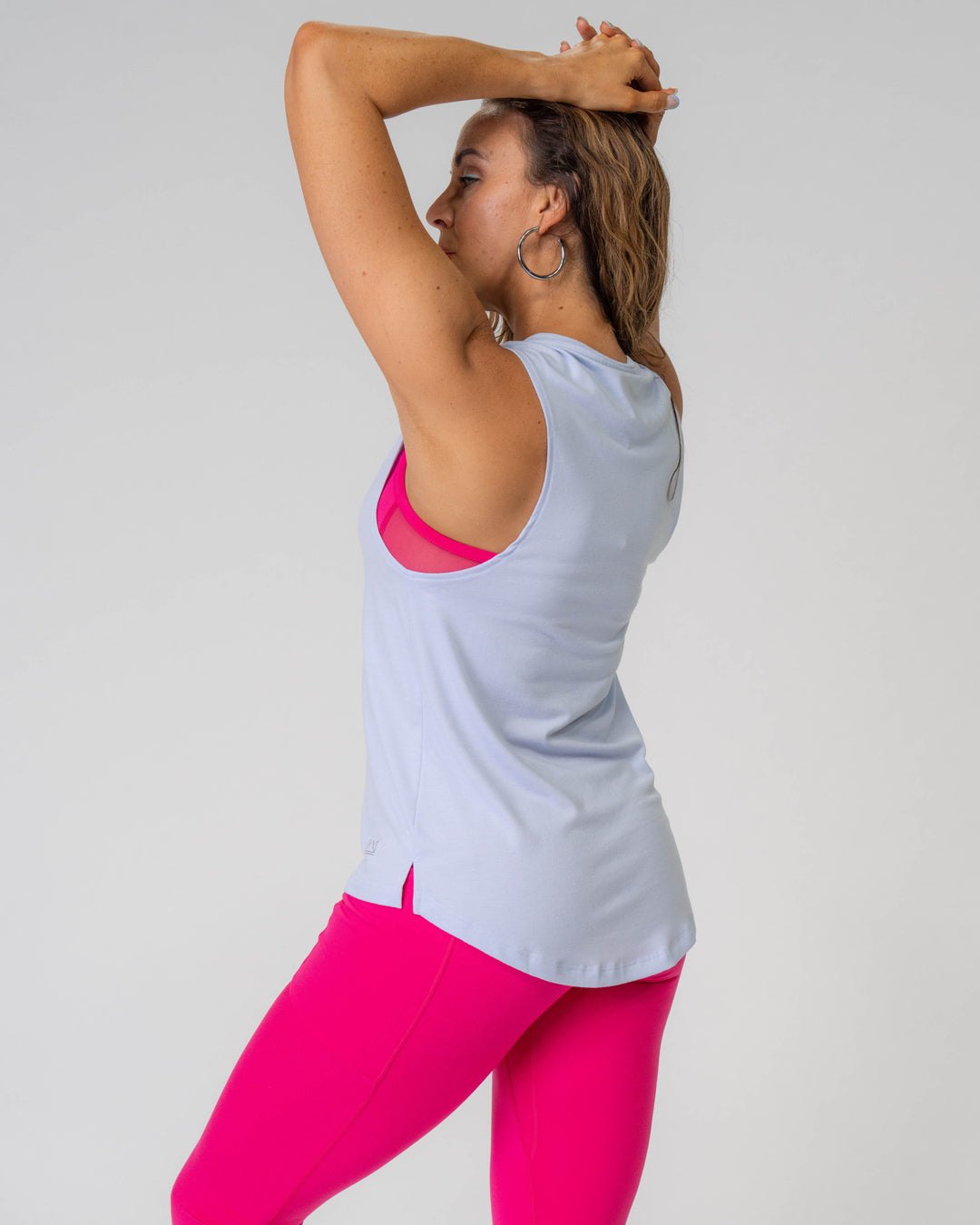 Flowy Scoop Hem Muscle Tank
