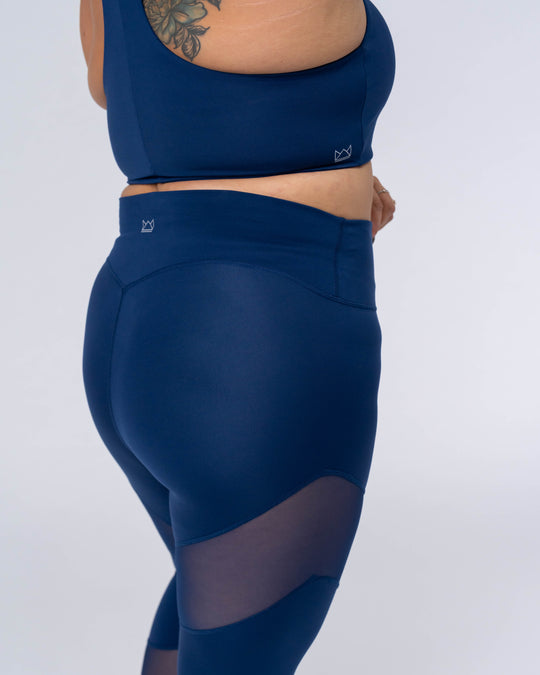 ESSENCE Performance Mesh Wrapped Legging