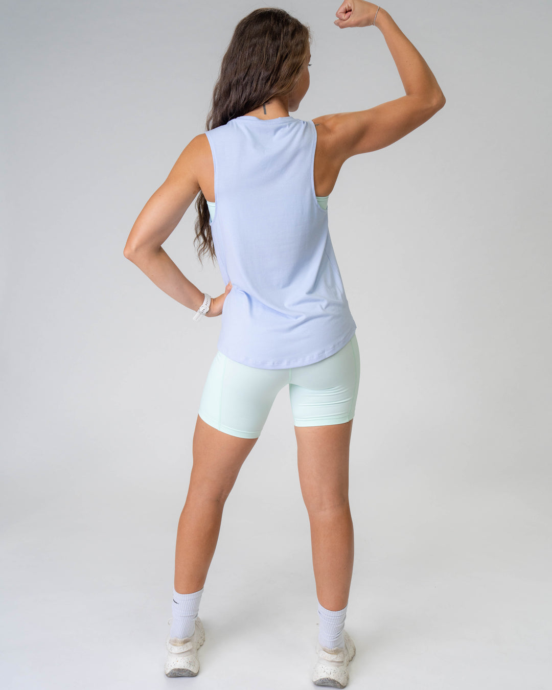 Flowy Scoop Hem Muscle Tank