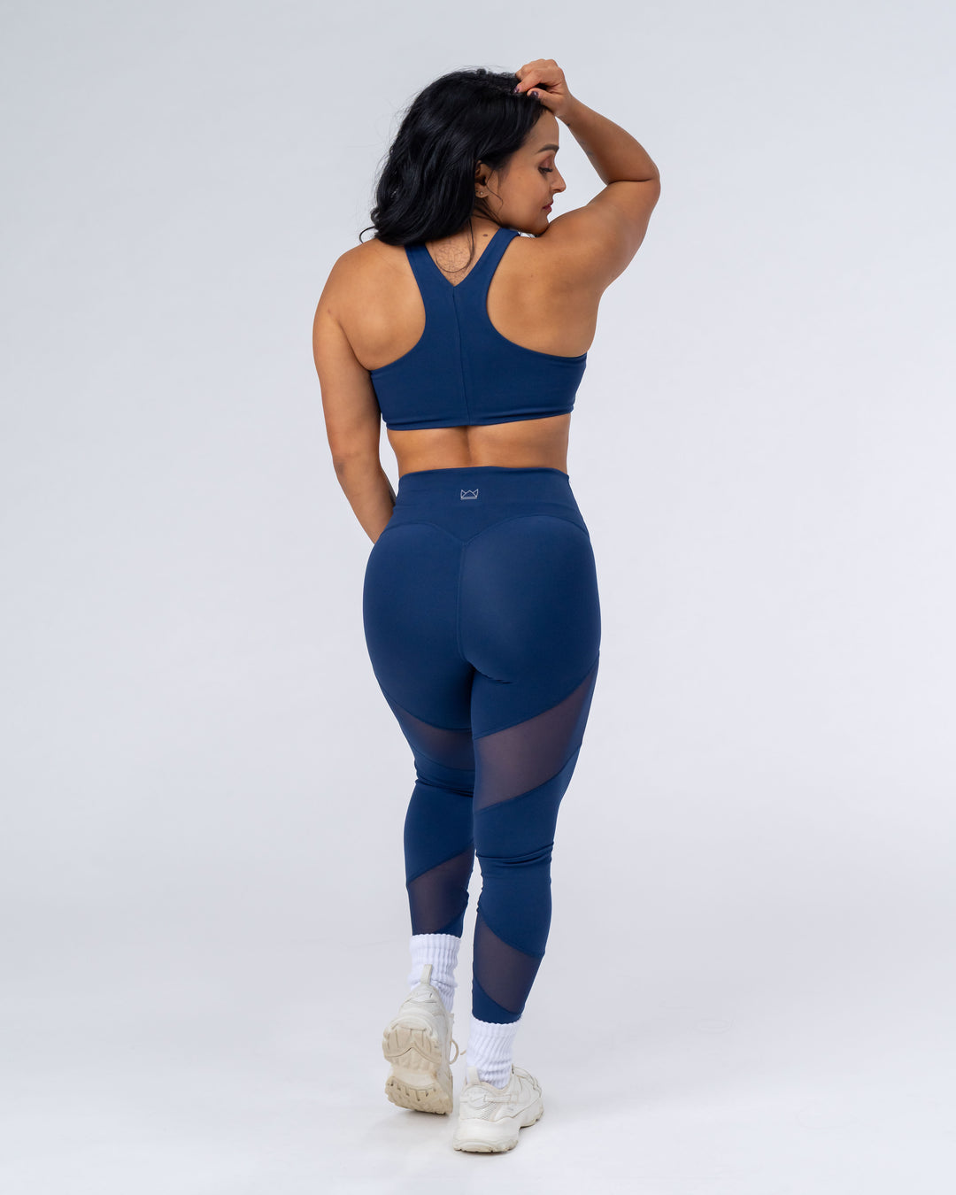 ESSENCE Performance Mesh Wrapped Legging
