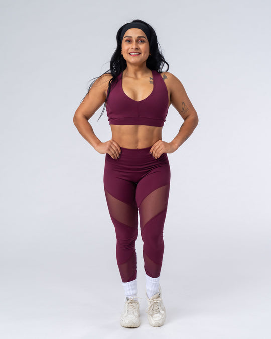 ESSENCE Performance Mesh Wrapped Legging