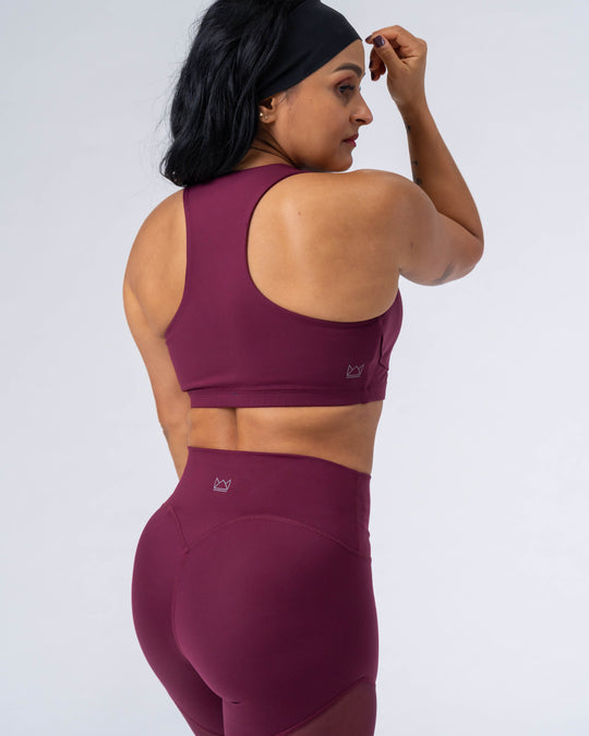 ESSENCE Scoop Neck Racerback Sports Bra
