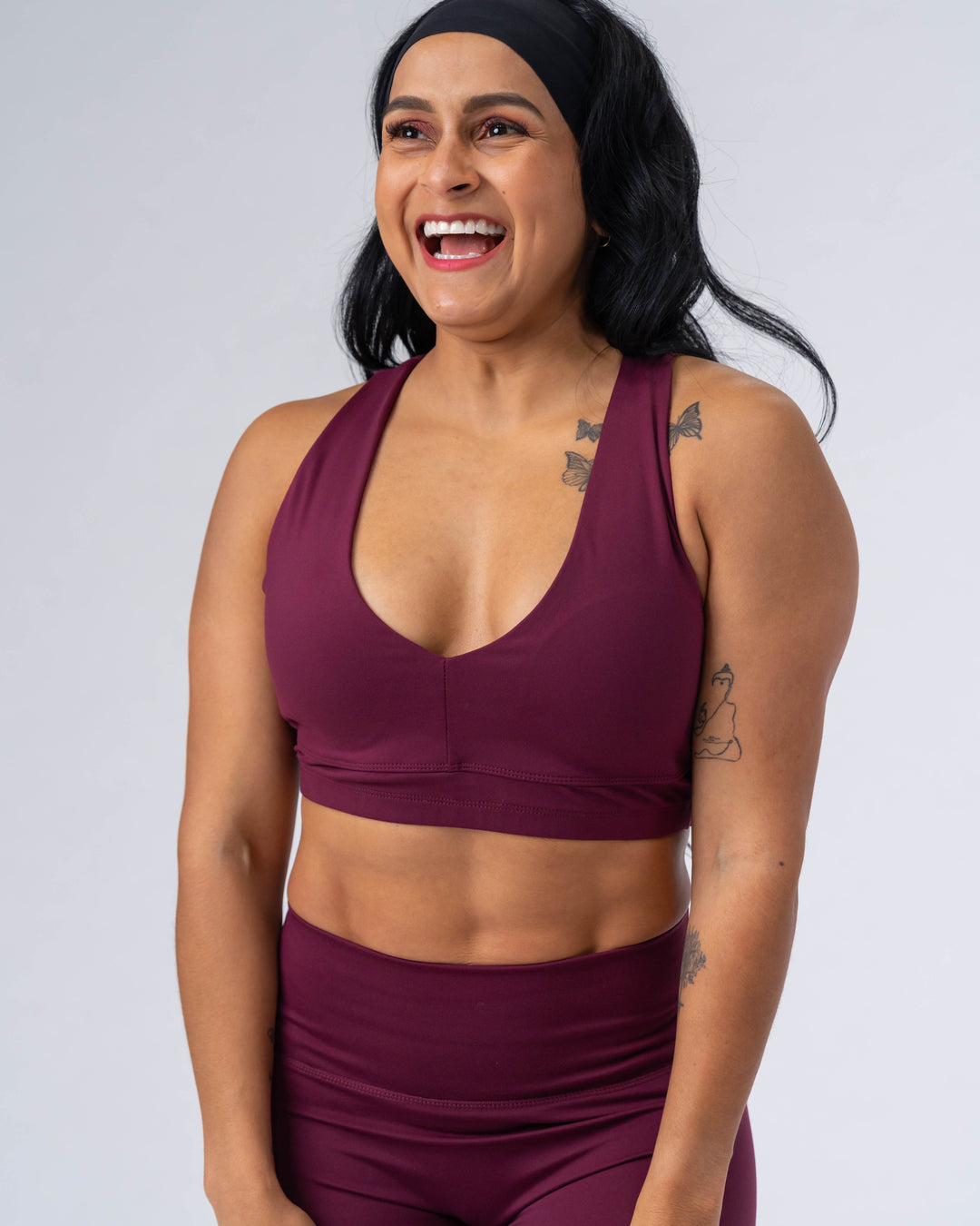 ESSENCE Scoop Neck Racerback Sports Bra