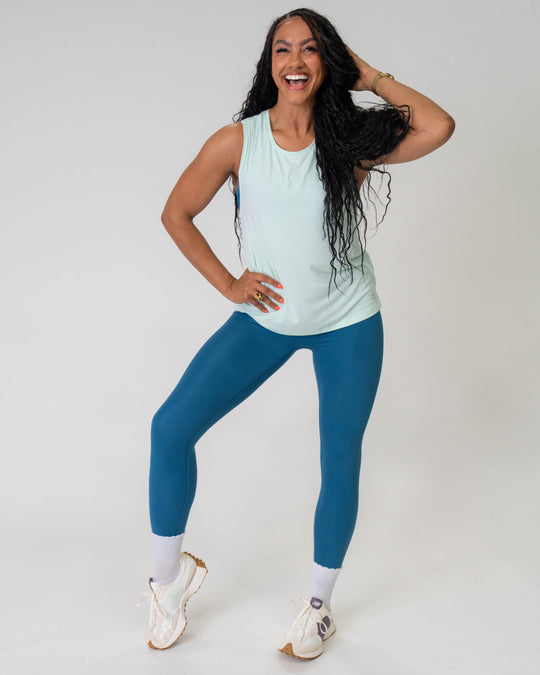 Flowy Scoop Hem Muscle Tank