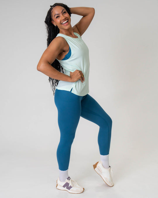 Flowy Scoop Hem Muscle Tank
