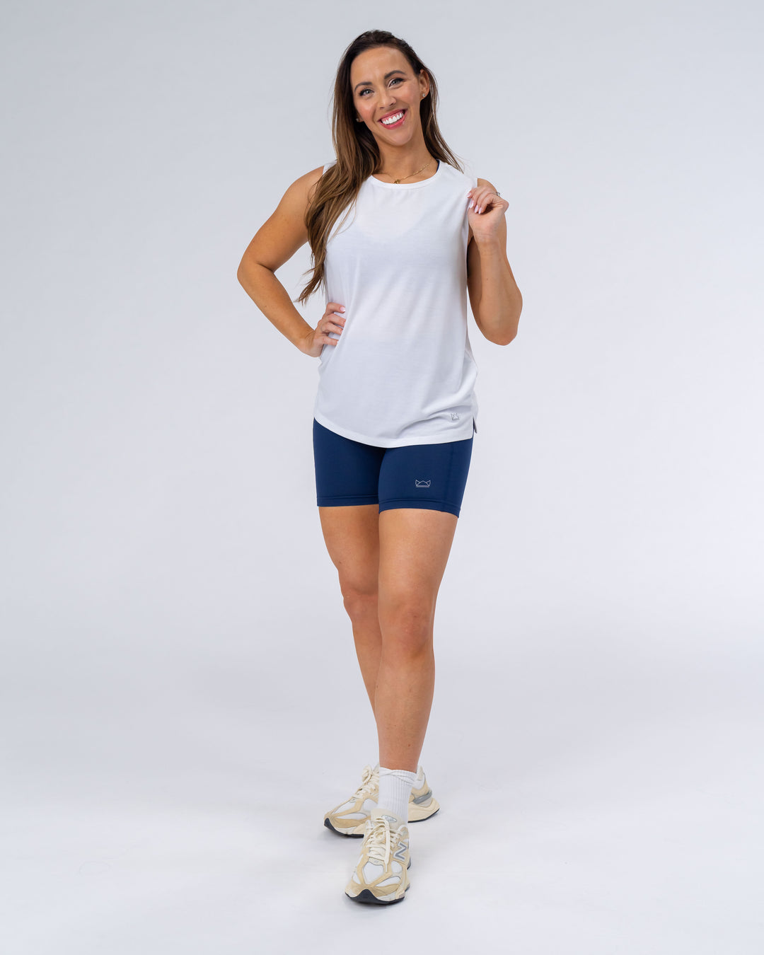 Flowy Scoop Hem Muscle Tank