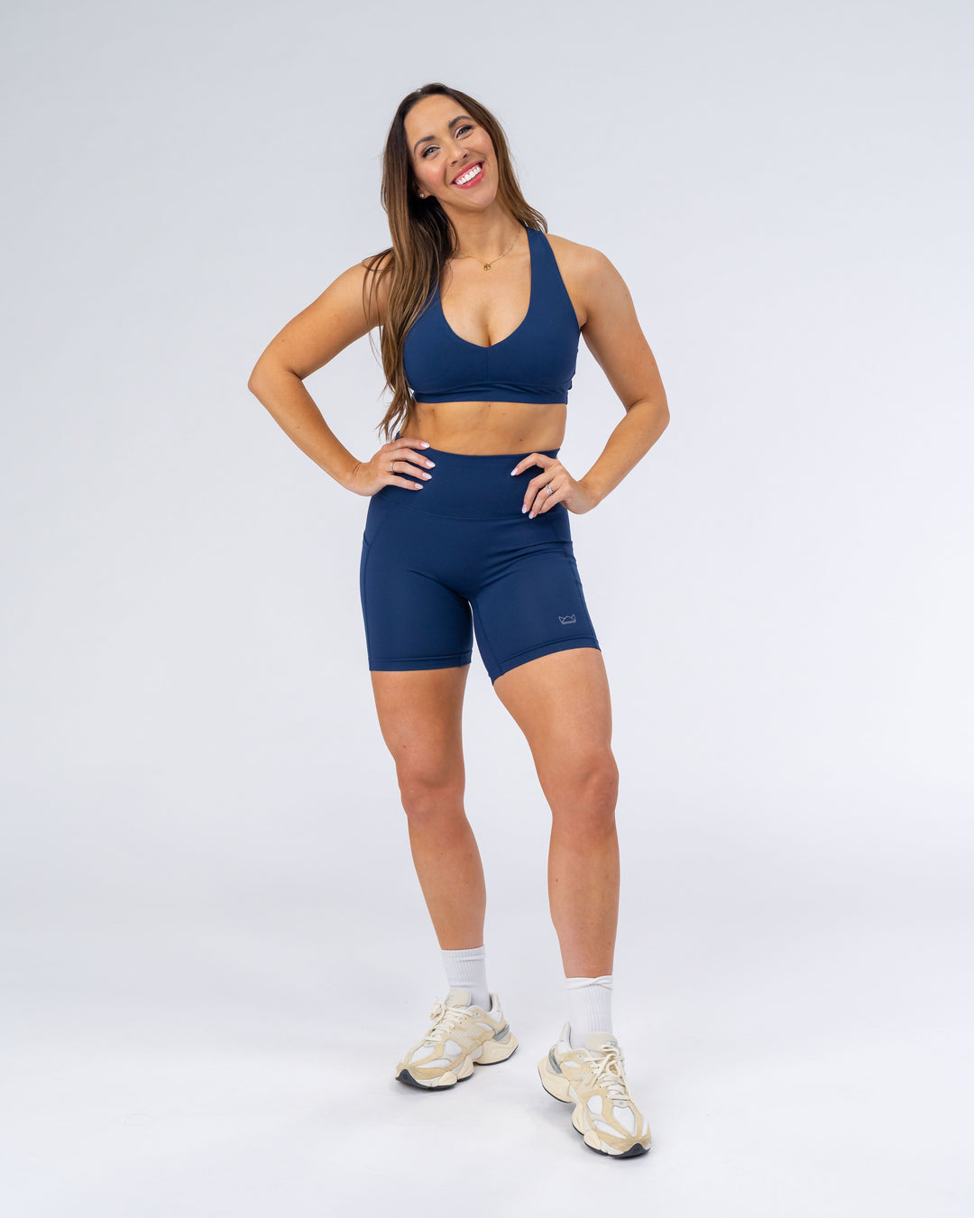ESSENCE Scoop Neck Racerback Sports Bra