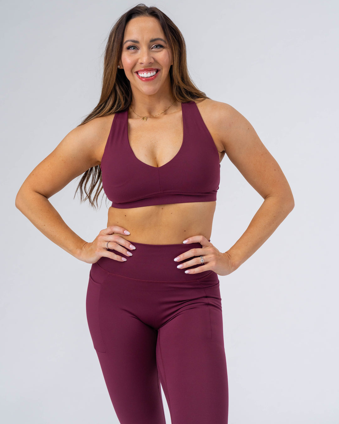 ESSENCE Scoop Neck Racerback Sports Bra