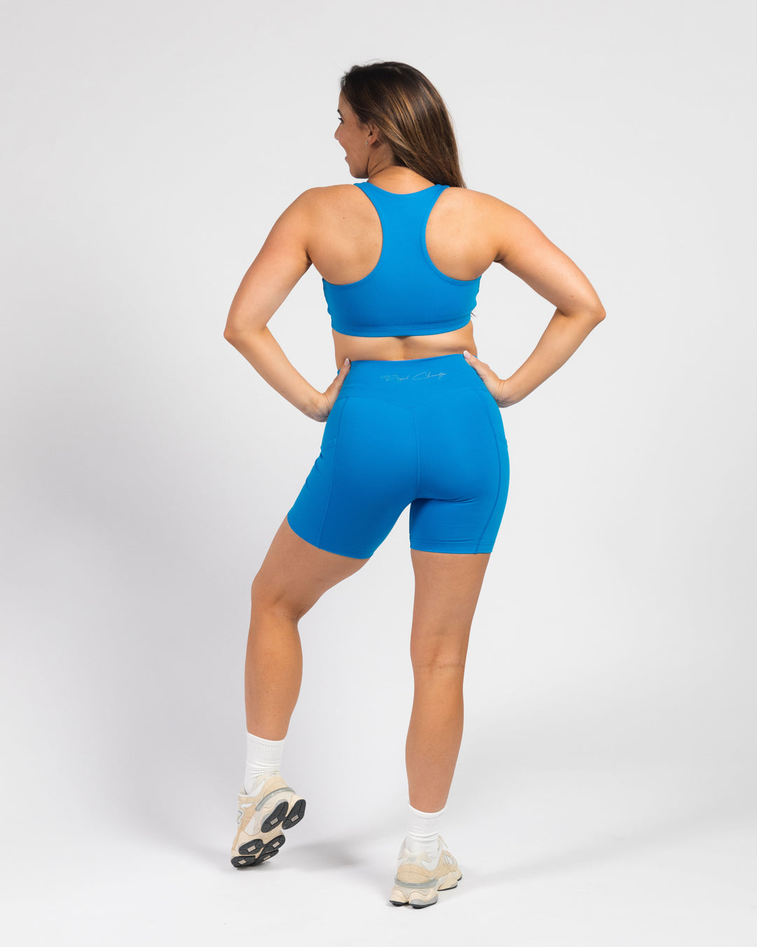 BOLD Scoop Neck Racerback Sports Bra