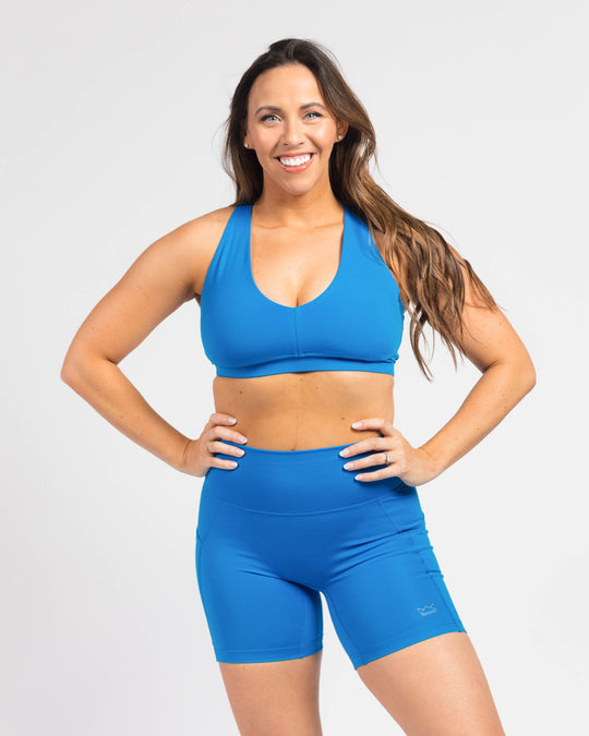 BOLD Scoop Neck Racerback Sports Bra