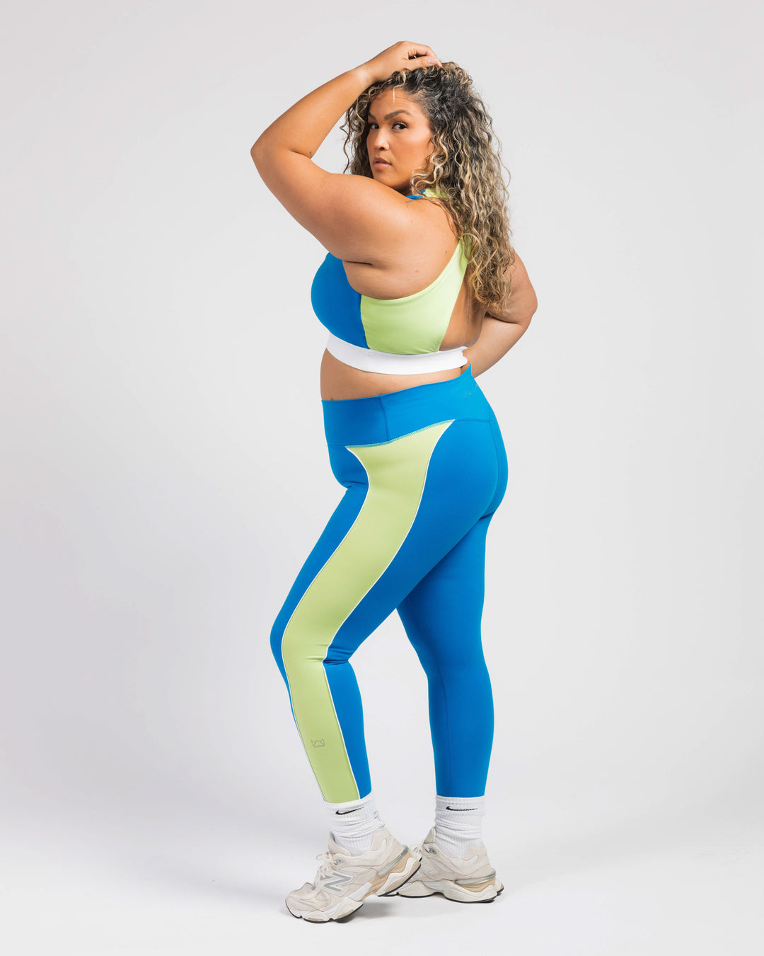 BOLD Criss-Cross Sports Bra