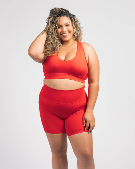 BOLD Scoop Neck Racerback Sports Bra