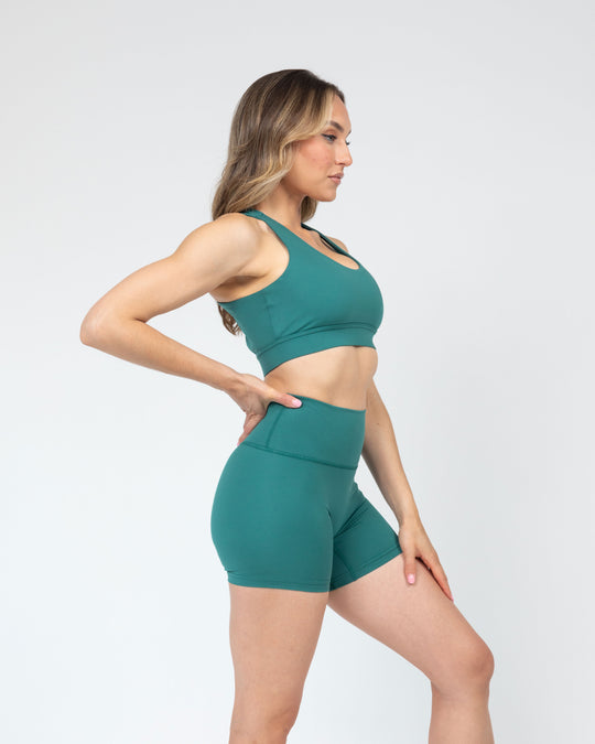 Vivid 4.5" Performance Short