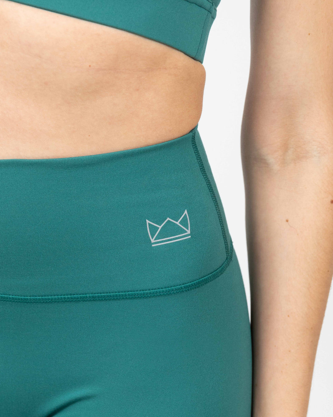 Vivid 4.5" Performance Short
